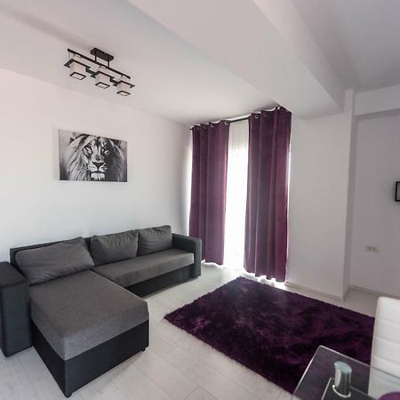 Apartament Hugo Apartment Navodari Luaran gambar